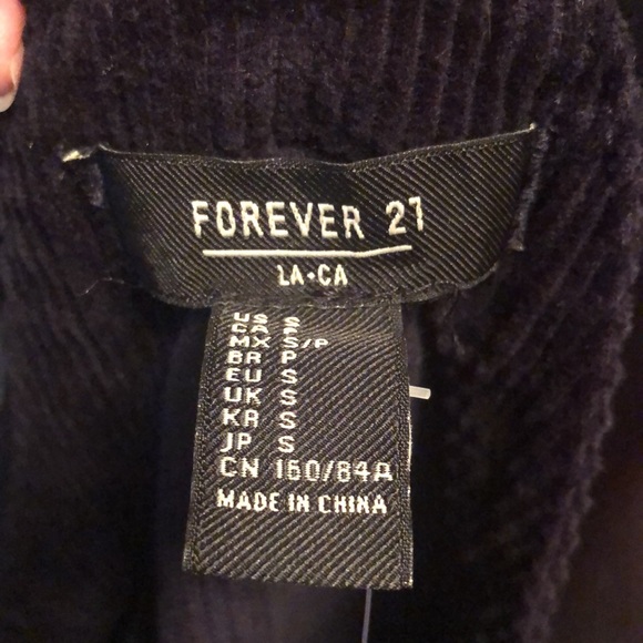 NWT Forever 21 Women’s Overalls size small From Los Angeles California - Picture 12 of 14